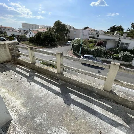 Prázdninový dům Maison Renovee 5 Pieces, Jardin Clos, A 2 Pas De L'ocean, Pour 10 Personnes - - Fr-1-224c-231
