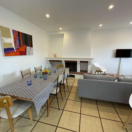 Дом отдыха Maison Renovee 5 Pieces, Jardin Clos, A 2 Pas De L'ocean, Pour 10 Personnes - - Fr-1-224c-231 Сен-Жан-де-Мон