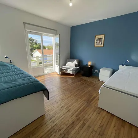 Maison Renovee 5 Pieces, Jardin Clos, A 2 Pas De L'ocean, Pour 10 Personnes - - Fr-1-224c-231 *