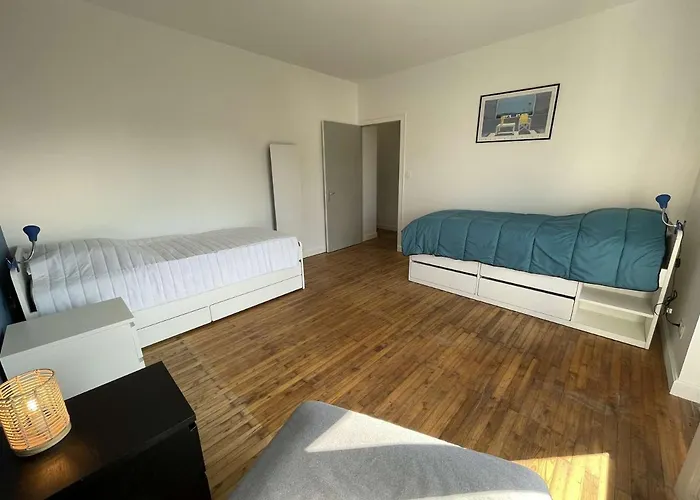 Casa de Férias Maison Rénovée 5 Pièces, Jardin Clos, à 2 Pas De L'océan, Pour 10 Personnes - - Fr-1-224c-231 *