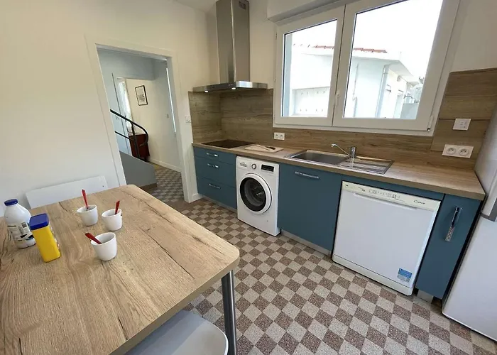 Maison Rénovée 5 Pièces, Jardin Clos, à 2 Pas De L'océan, Pour 10 Personnes - - Fr-1-224c-231 Casa de Férias Saint-Jean-de-Monts