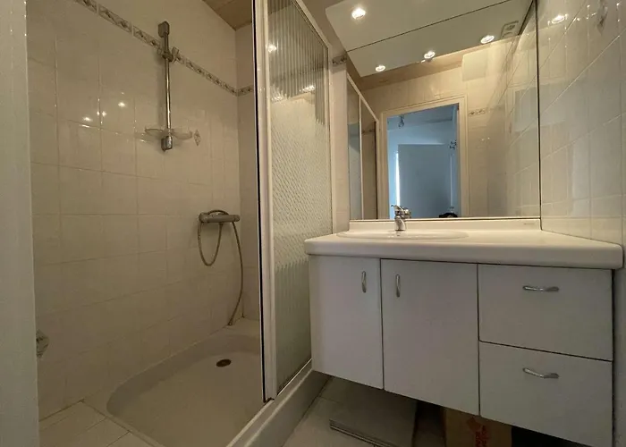 Casa de Férias Maison Rénovée 5 Pièces, Jardin Clos, à 2 Pas De L'océan, Pour 10 Personnes - - Fr-1-224c-231